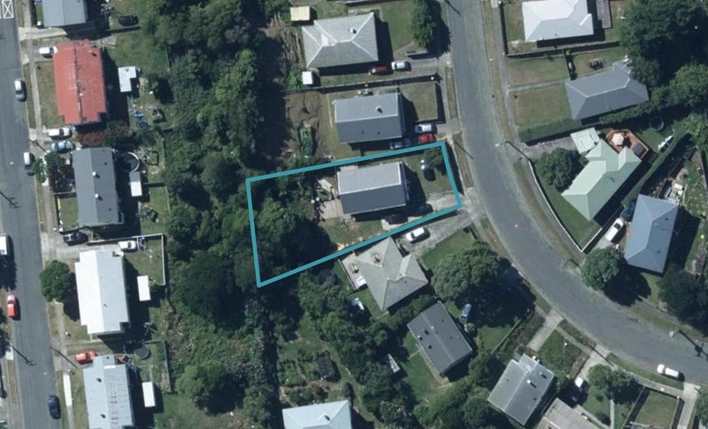 22 Swansea Street, Cannons Creek, Porirua - Carousel 1