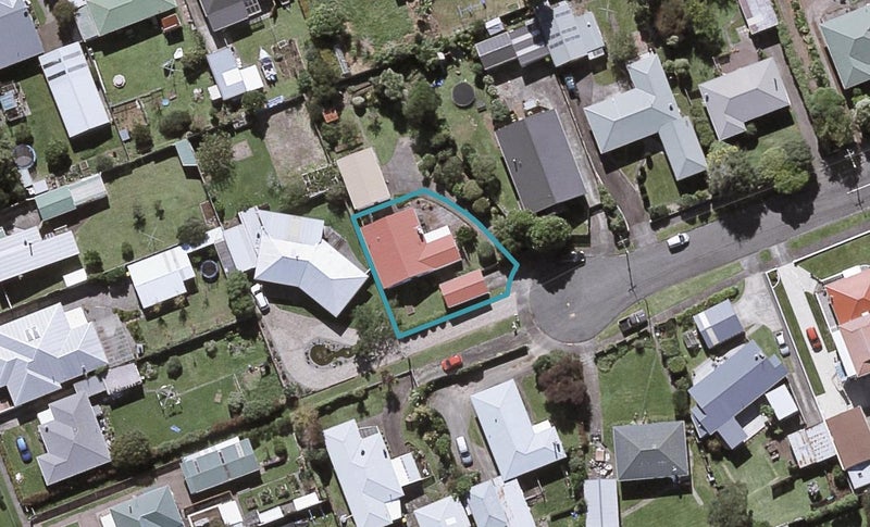 30 Hurdon Street, Hurdon, New Plymouth - Carousel 1