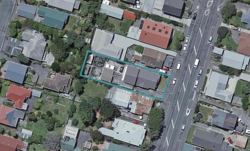 98 Derwent Street, Island Bay, Wellington - Carousel 1