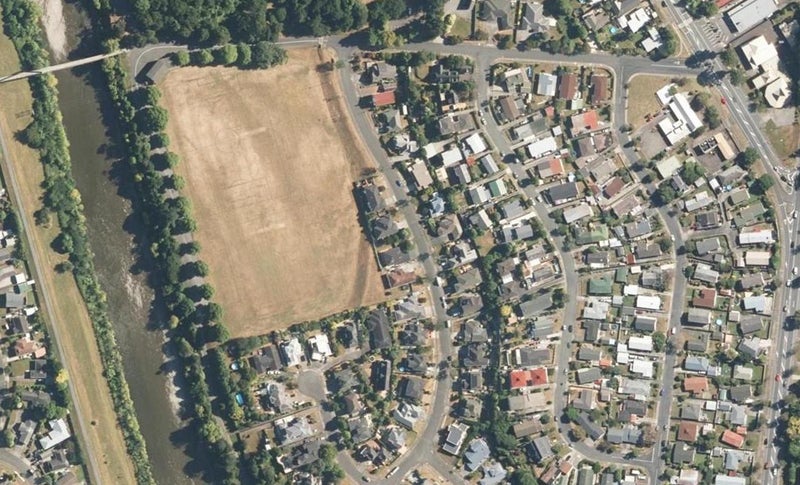 3 Clearwater Terrace, Brown Owl, Upper Hutt - Carousel 1