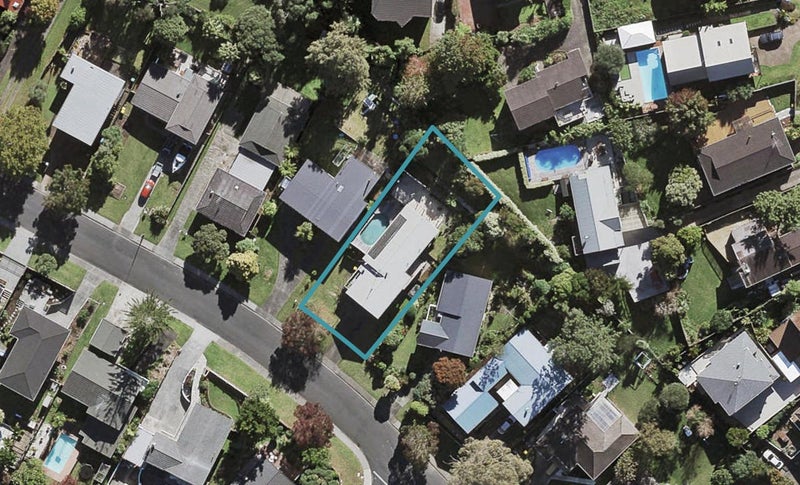 49 Lynden Avenue, Hillcrest, Auckland - Carousel 1