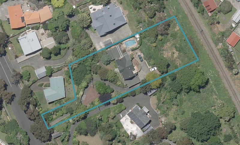 42 College Street, College Estate, Whanganui - Carousel 1