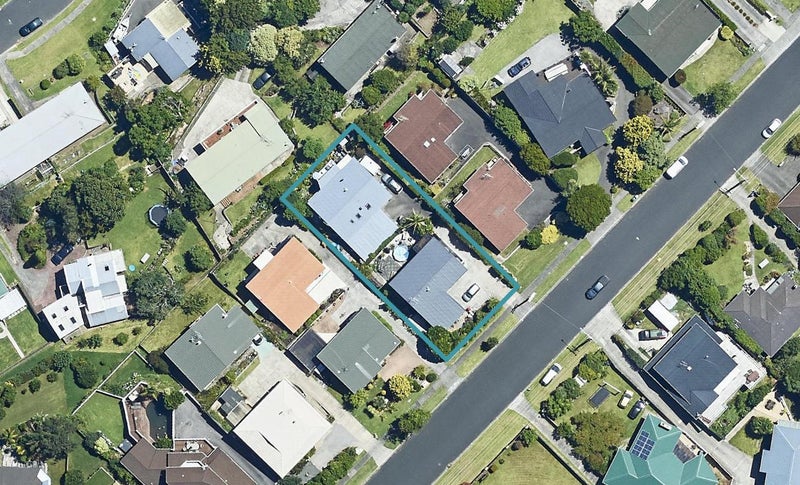 43A Brookfield Terrace, Brookfield, Tauranga - Carousel 1