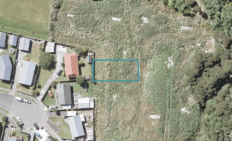 91 Meremere Street, Wainuiomata, Lower Hutt - Carousel 1
