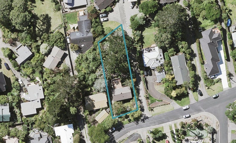 89 Park Rise, Campbells Bay, Auckland - Carousel 1