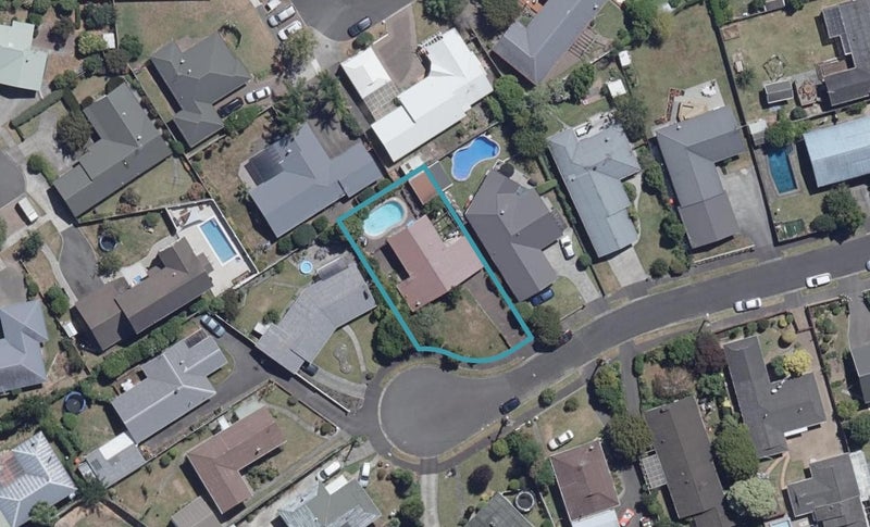 10 Lysander Place, Hillcrest, Hamilton - Carousel 1