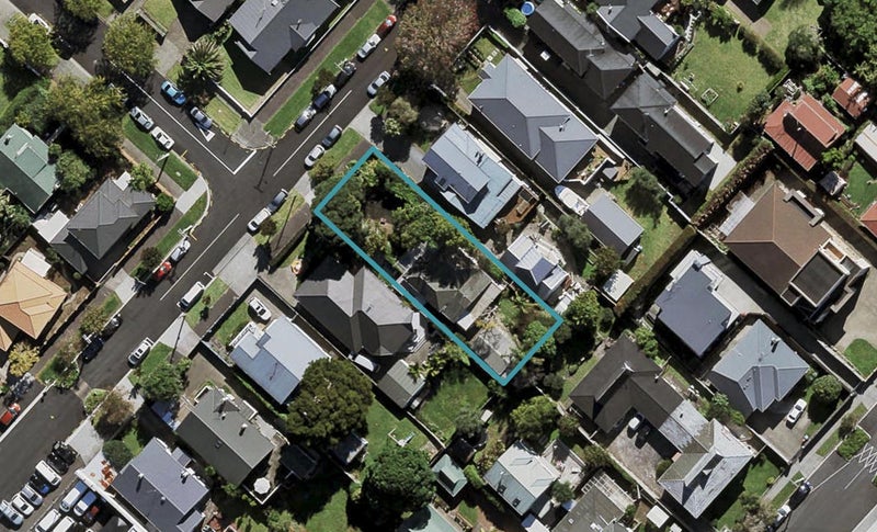 9 Adam Street, Greenlane, Auckland - Carousel 1