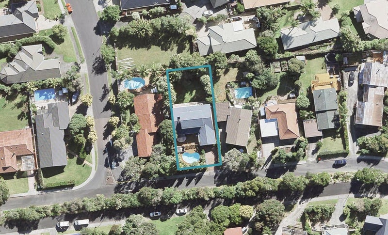 19 Lingham Crescent, Torbay, Auckland - Carousel 1