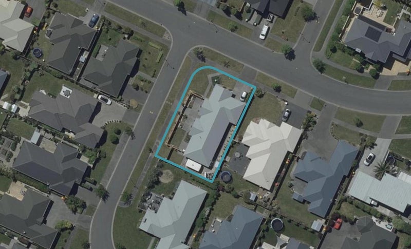 77 Bibiana Street, Aidanfield, Christchurch - Carousel 1