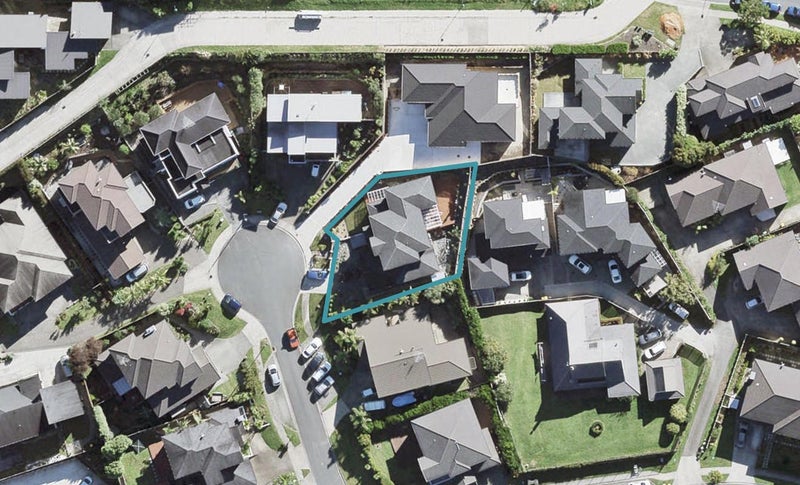 5 Hilton Close, Fairview Heights, Auckland - Carousel 1