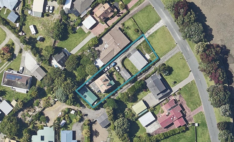 21A Waione Avenue, Athenree, Katikati - Carousel 1