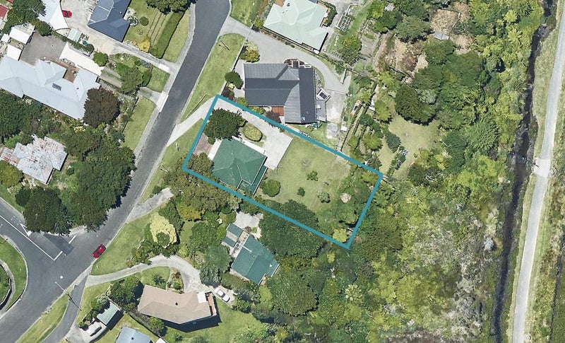 62 Hampton Terrace, Parkvale, Tauranga - Carousel 1