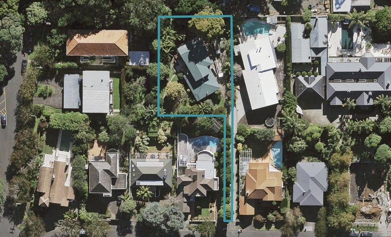 21 Omana Avenue, Epsom, Auckland - Carousel 1