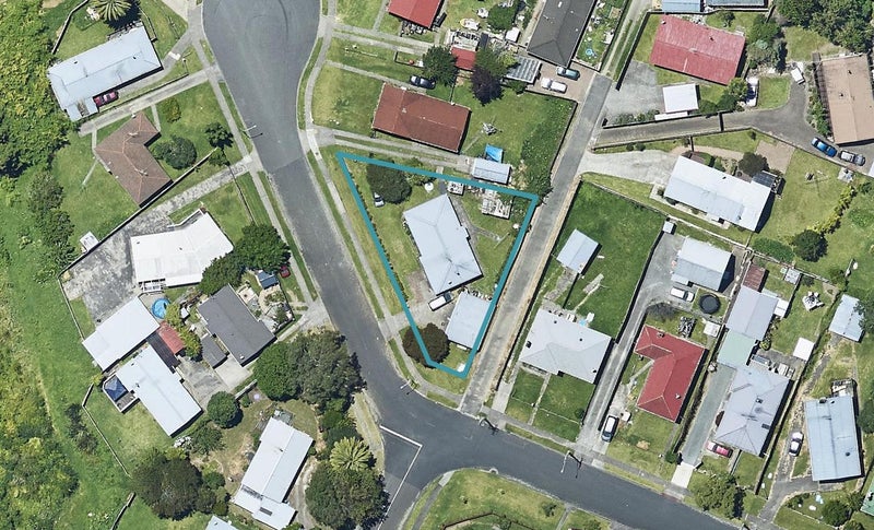 42 Wylie Street, Gate Pa, Tauranga - Carousel 1
