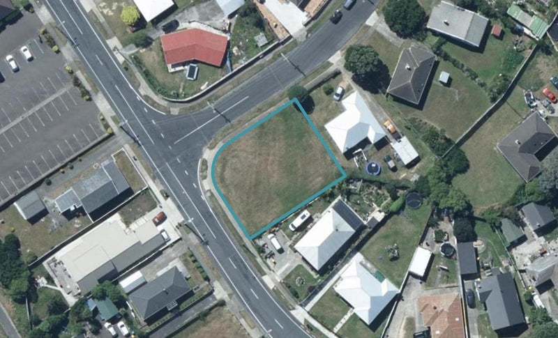 2B Astrolabe Street, Cannons Creek, Porirua - Carousel 1