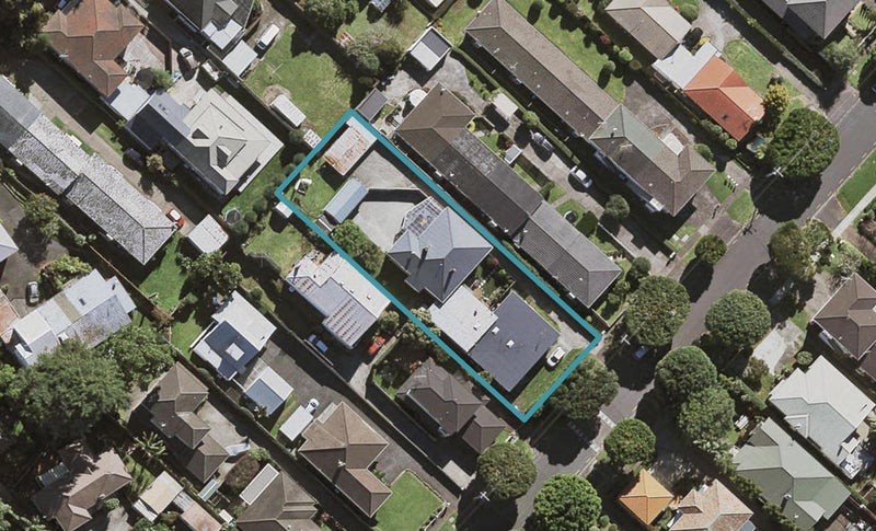 1/23 Matai Road, Greenlane, Auckland - Carousel 1
