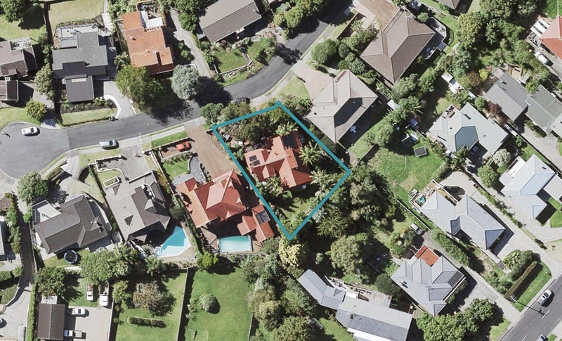 10 Towbridge Place, Howick, Auckland - Carousel 1