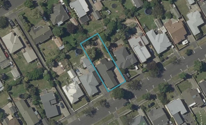 48 Havill Street, Takaro, Palmerston North - Carousel 1