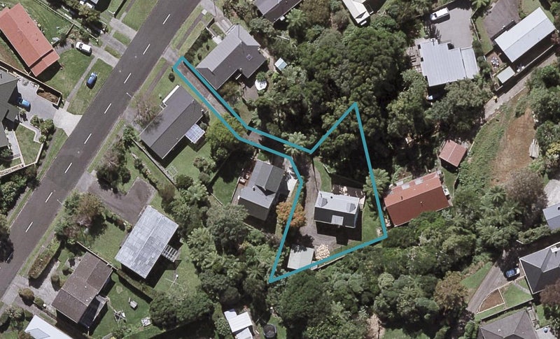 28B Riversdale Drive, Merrilands, New Plymouth - Carousel 1