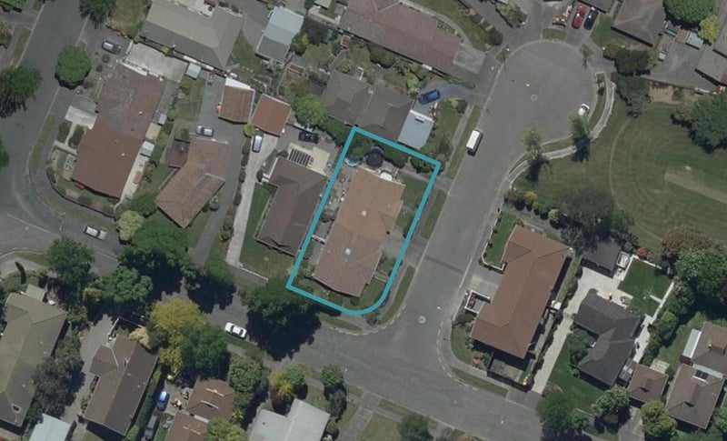 1B Calbreath Place, Russley, Christchurch - Carousel 1