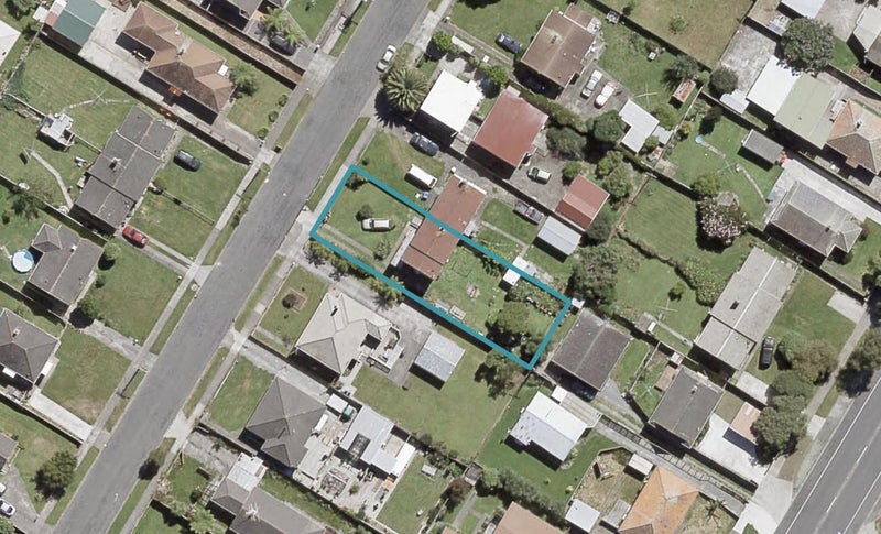 22 Biddle Crescent, Taita, Lower Hutt - Carousel 1