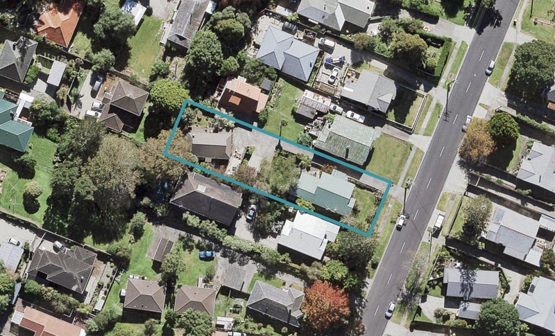 1/8 Nikau Street, New Lynn, Auckland - Carousel 1