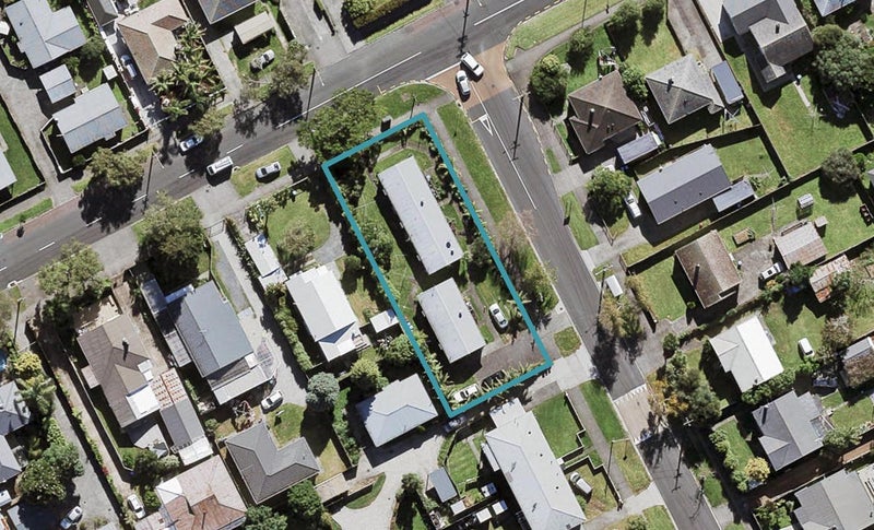 5/42 Riversdale Road, Avondale, Auckland - Carousel 1