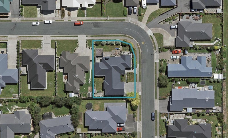 19 Hoffman Court, Waikiwi, Invercargill - Carousel 1