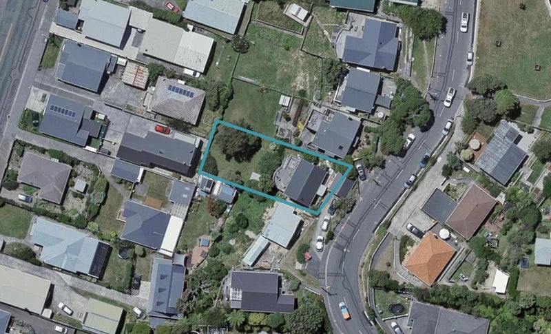 17 Awa Road, Miramar, Wellington - Carousel 1