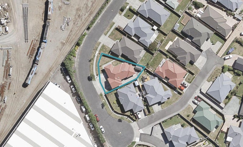 75 Mandel Mews, Waiwhetu, Lower Hutt - Carousel 1