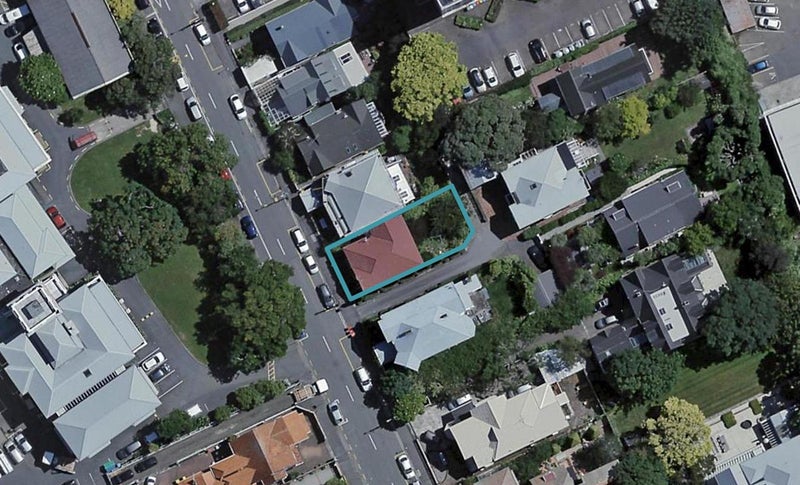 56 Hobson Street, Thorndon, Wellington - Carousel 1