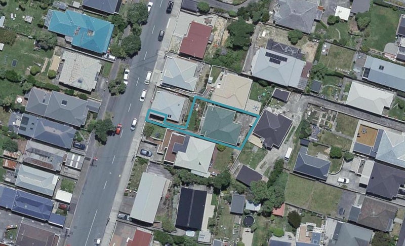 203 Clyde Street, Island Bay, Wellington - Carousel 1