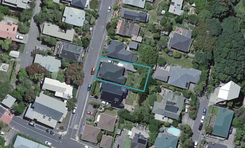 57 Hanover Street, Wadestown, Wellington - Carousel 1