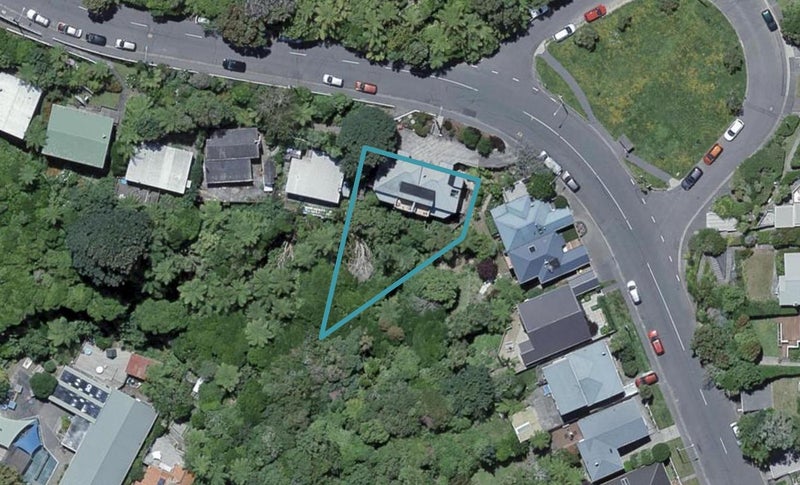 19D Pembroke Road, Northland, Wellington - Carousel 1