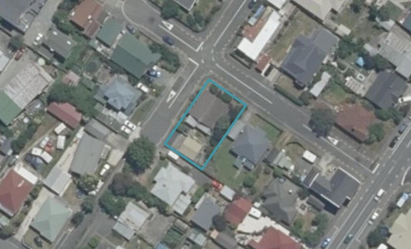 7 Hutcheson Street, Nelson South, Nelson - Carousel 1