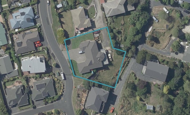 9 Blackford Street, Balaclava, Dunedin - Carousel 1