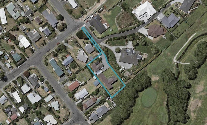 30A Titoki Road, Waikanae Beach, Waikanae - Carousel 1