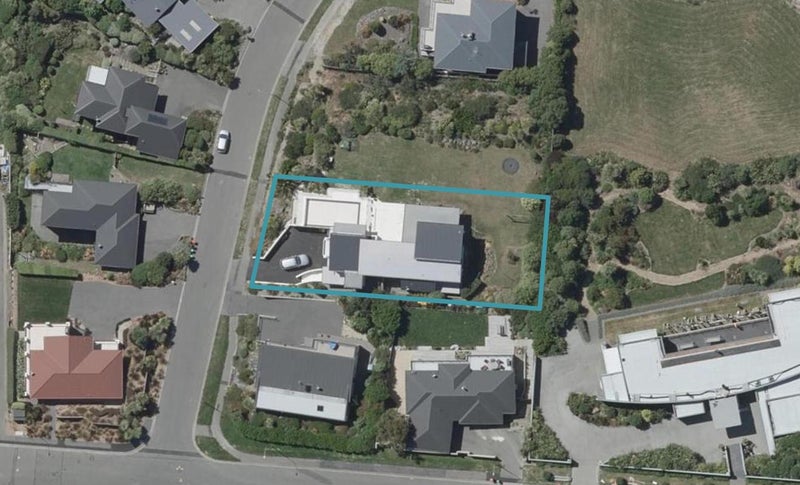 4 Signal Hill Road, Mount Pleasant, Christchurch - Carousel 1