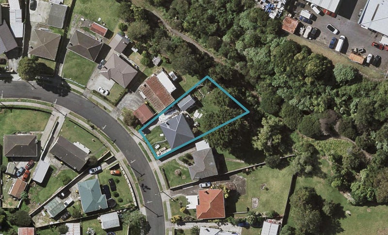 13 Antrim Crescent, Otara, Auckland - Carousel 1