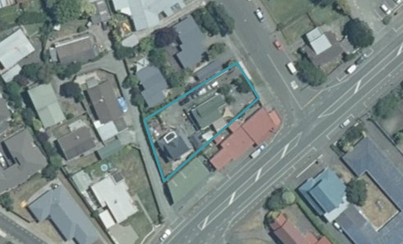 2/16 Waikare Street, Tāhunanui, Nelson - Carousel 1