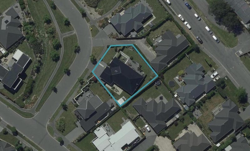 87 Mokihi Gardens, Hillmorton, Christchurch - Carousel 1