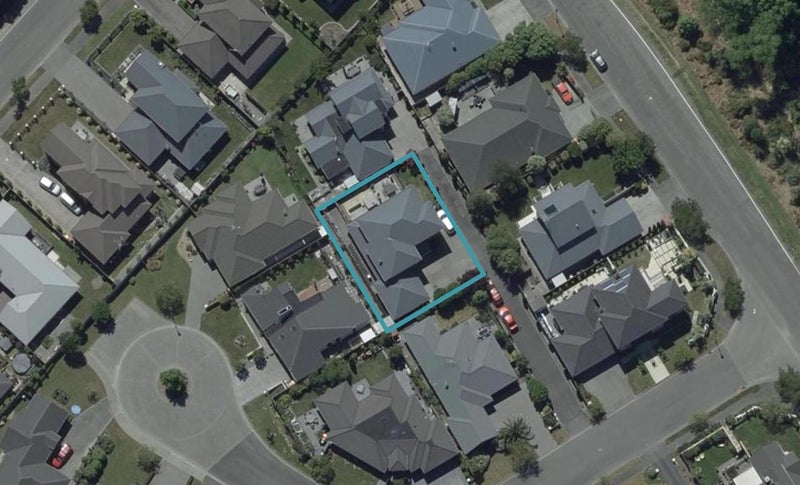 6 Strathmore Gardens, Burwood, Christchurch - Carousel 1