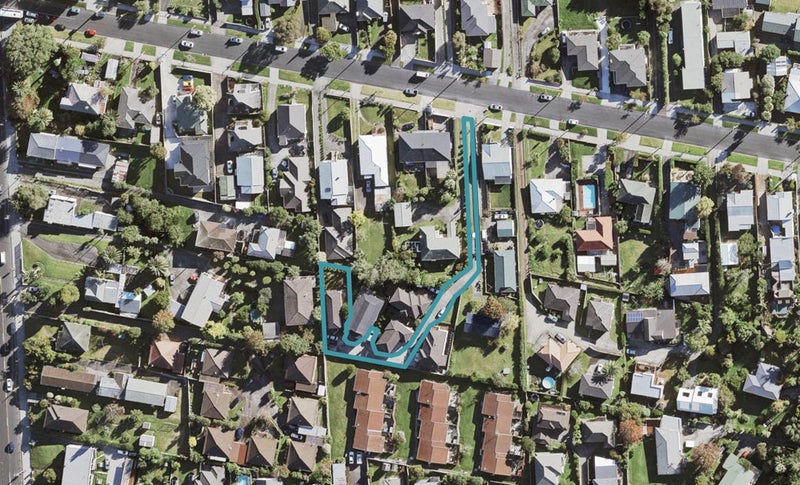 17E Methuen Road, Avondale, Auckland - Carousel 1