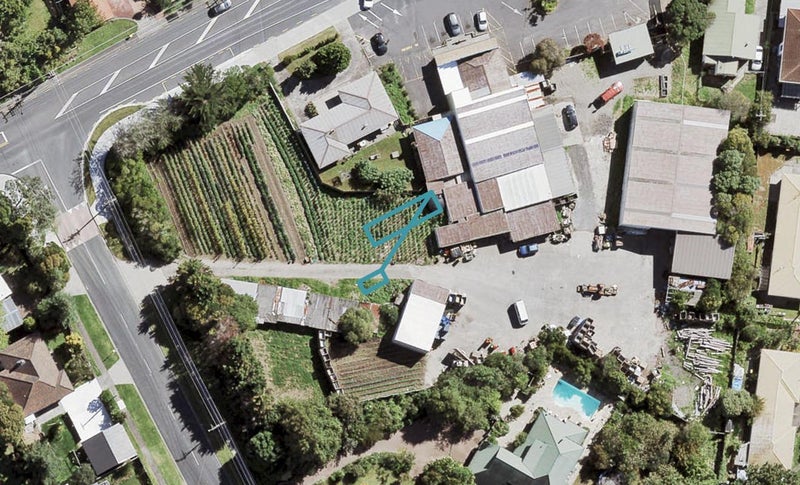 9/476 West Coast Road, Glen Eden, Auckland - Carousel 1