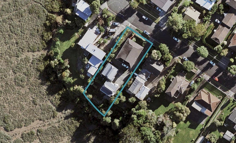 1/40 Saxon Street, Waterview, Auckland - Carousel 1
