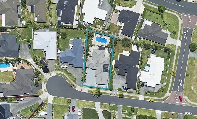 14 Dayna Avenue, Ohauiti, Tauranga - Carousel 1