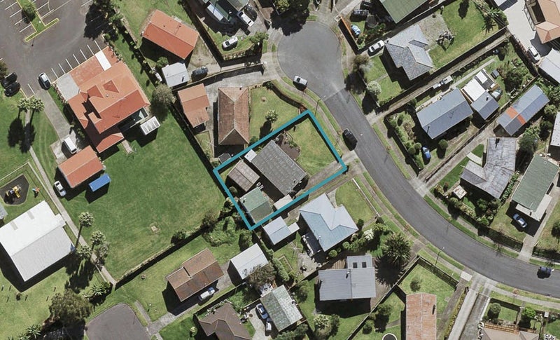 14 Tinkler Place, Favona, Auckland - Carousel 1