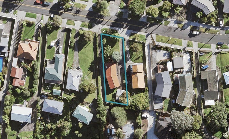 69 Methuen Road, New Windsor, Auckland - Carousel 1