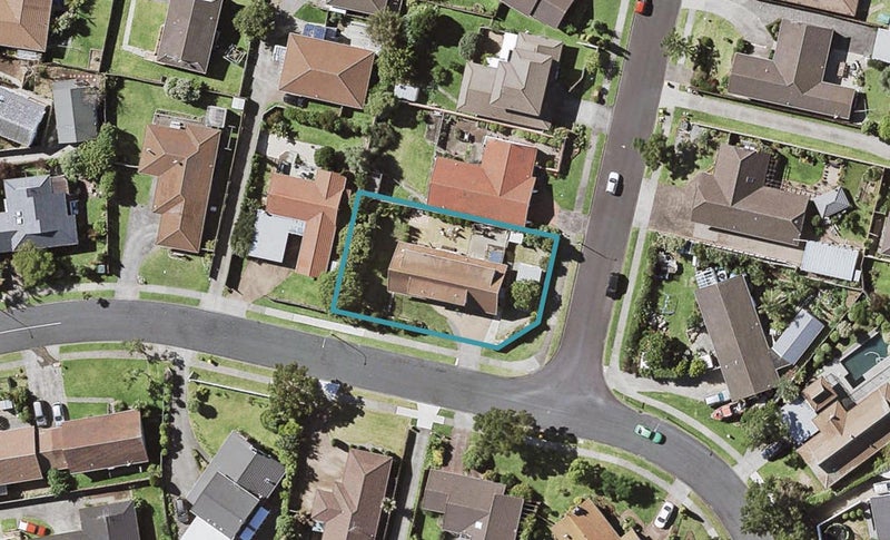 2 Majesty Place, Farm Cove, Auckland - Carousel 1