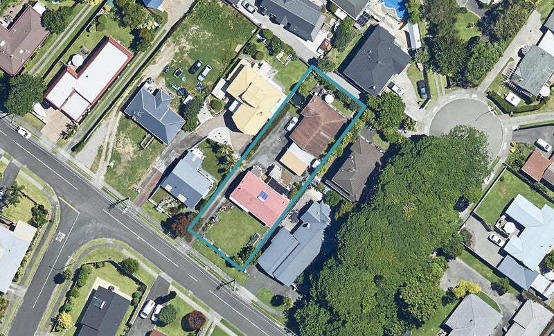325A Levers Road, Matua, Tauranga - Carousel 1